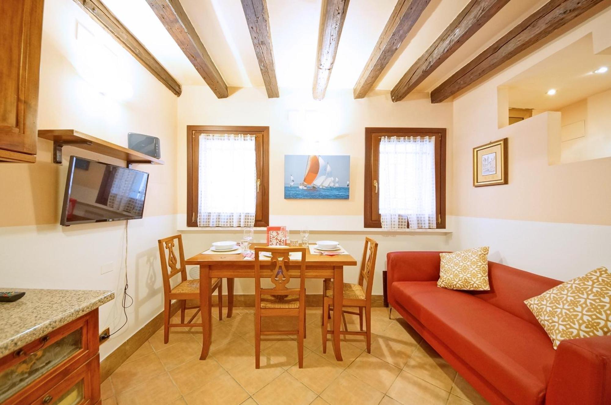 Santa Croce Wifi S.g. Dellorio Coop Apartment